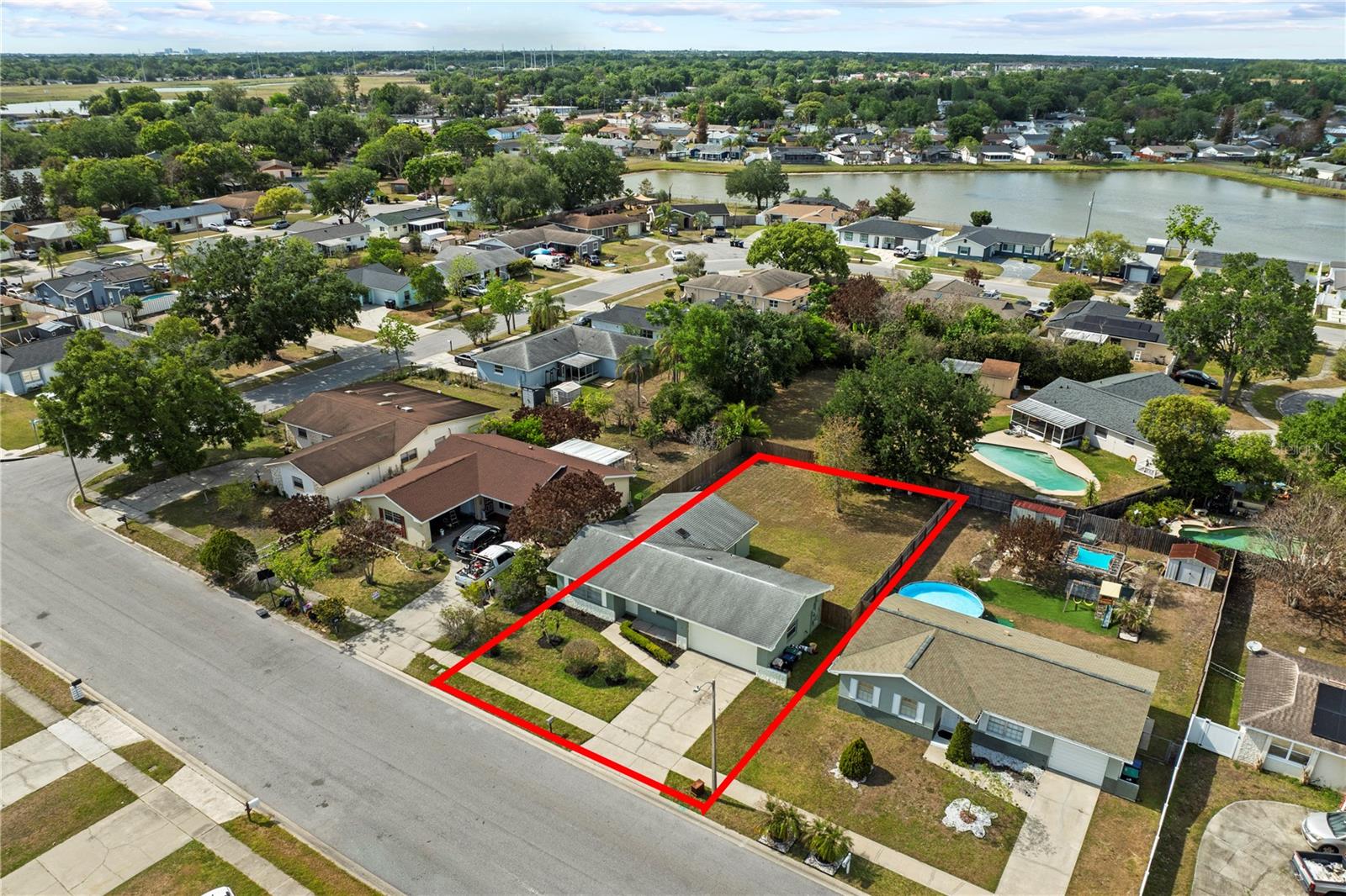 BACCHUS GARDENS SEC 01 - Residential