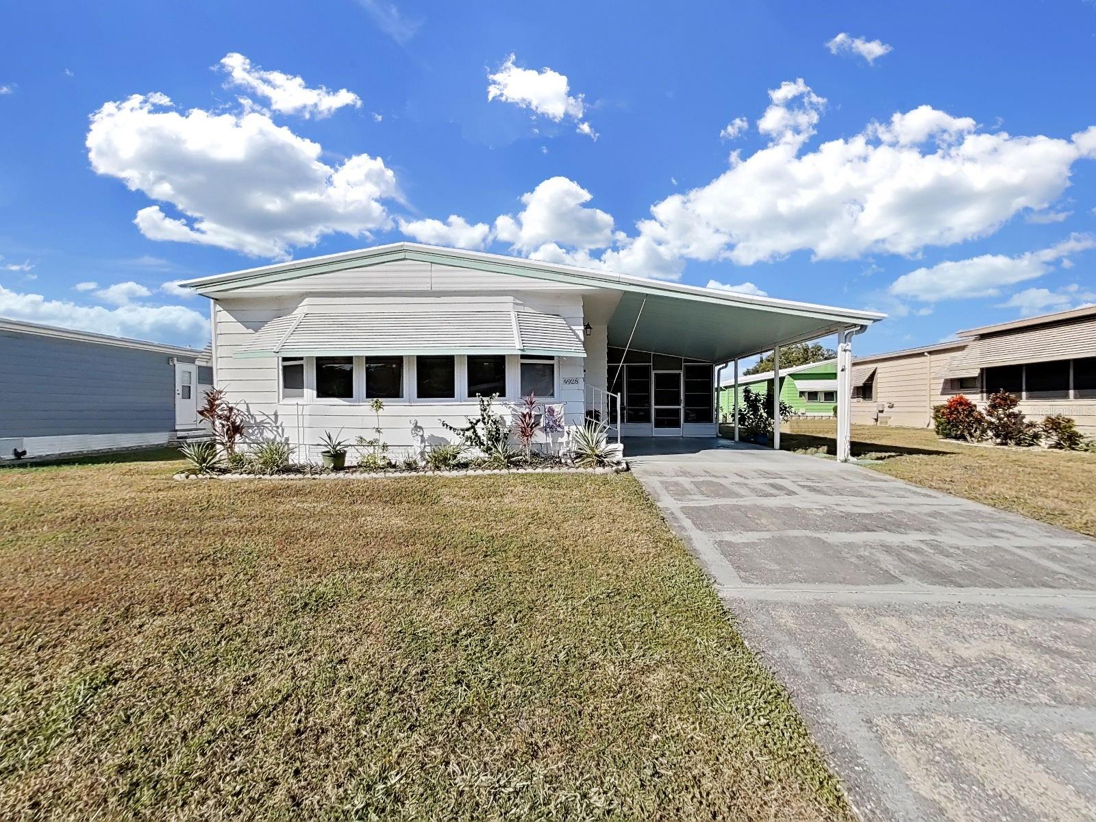 FOXWOOD LAKE ESTATES PH 01 - Residential