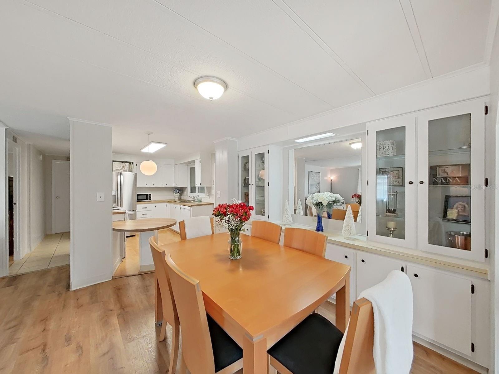 FOXWOOD LAKE ESTATES PH 01 - Residential