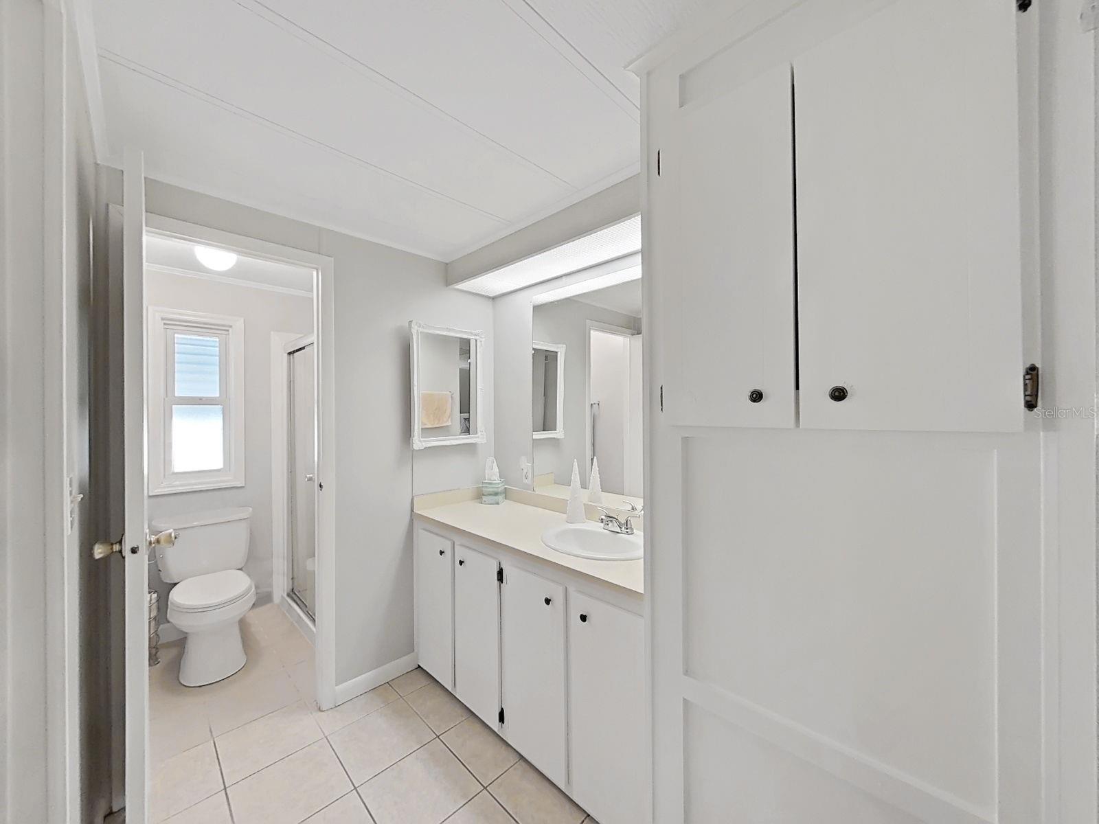 FOXWOOD LAKE ESTATES PH 01 - Residential