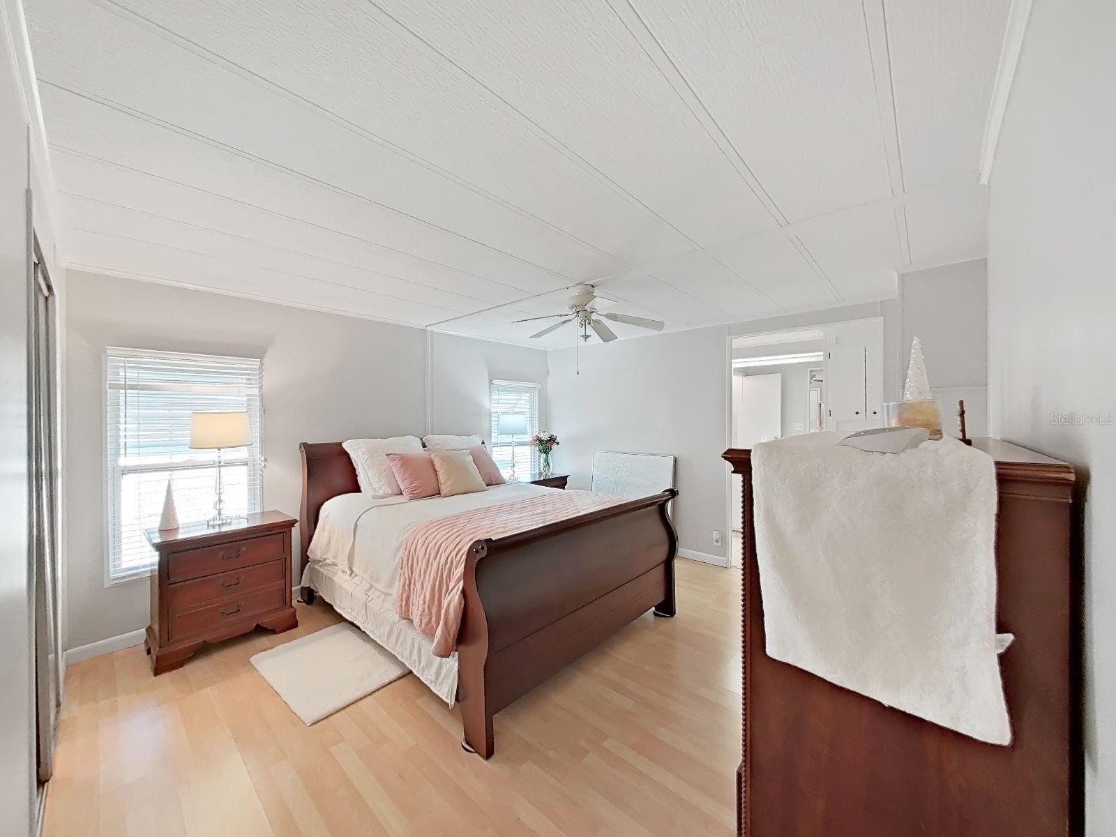 FOXWOOD LAKE ESTATES PH 01 - Residential