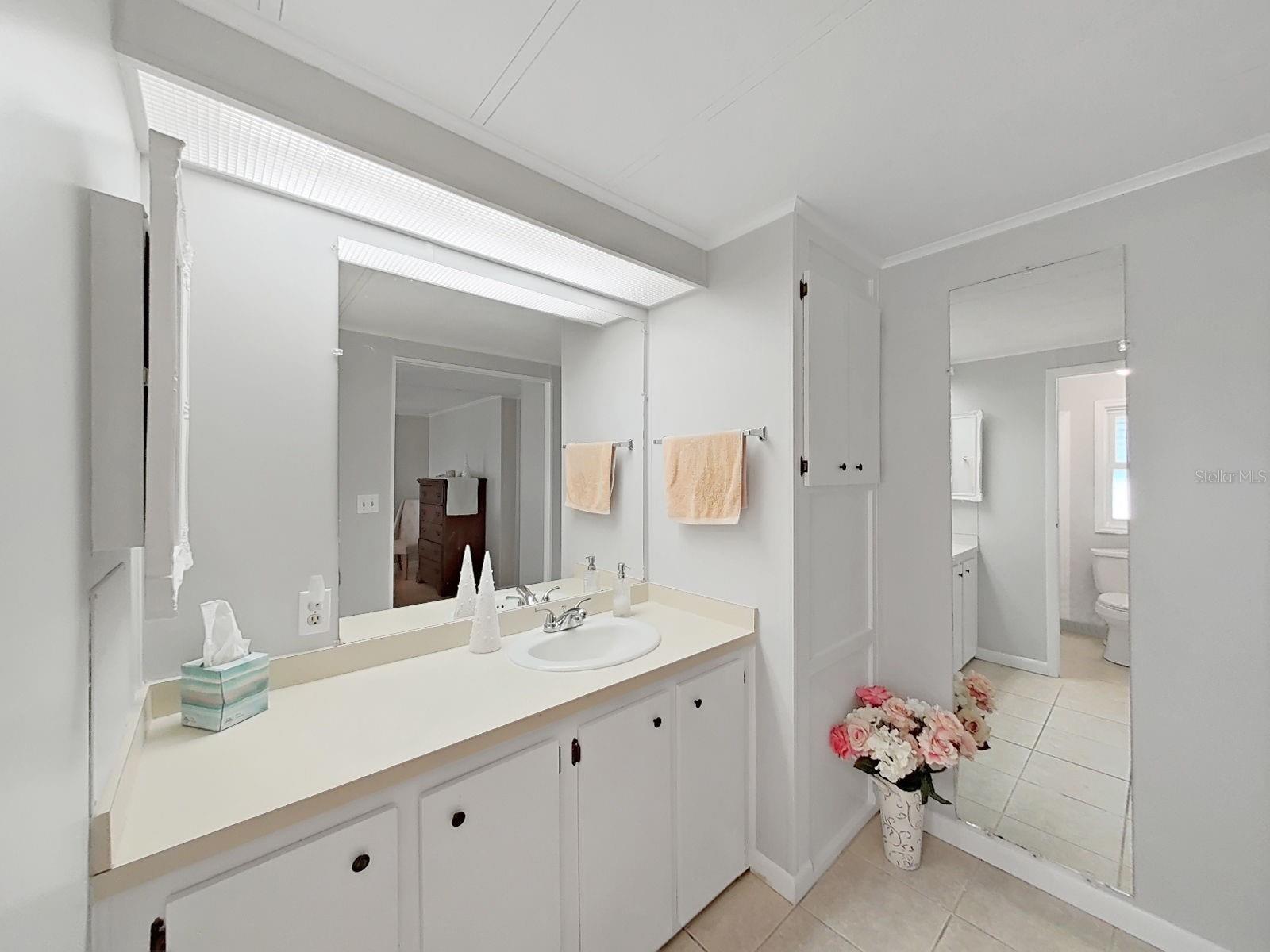 FOXWOOD LAKE ESTATES PH 01 - Residential