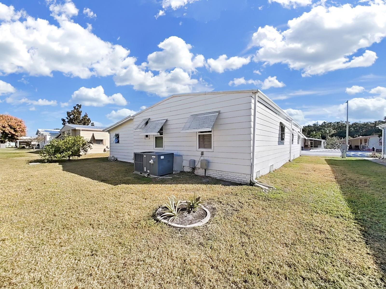 FOXWOOD LAKE ESTATES PH 01 - Residential