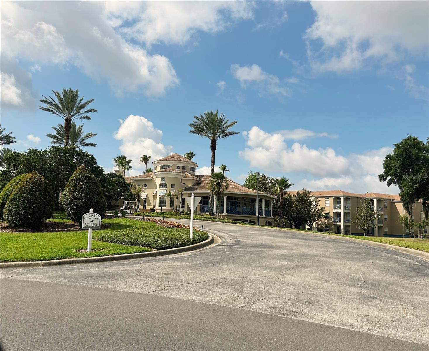 BERMUDA DUNES PRIVATE RESIDENCE - Residential