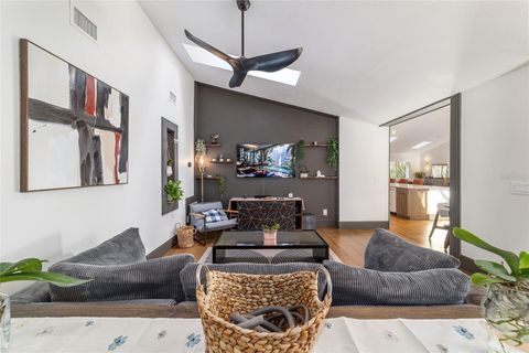 Tiny photo for 4400 SW 20th Avenue, Ocala, FL 34471 (MLS # OM716762)