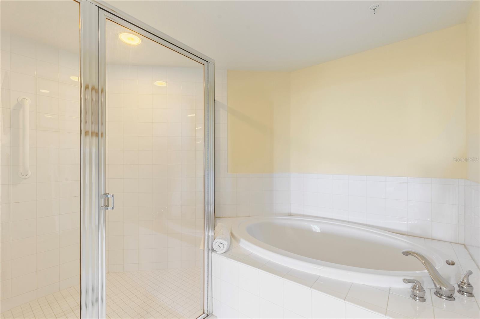 GRANDE ON SAND KEY CONDO - Residential