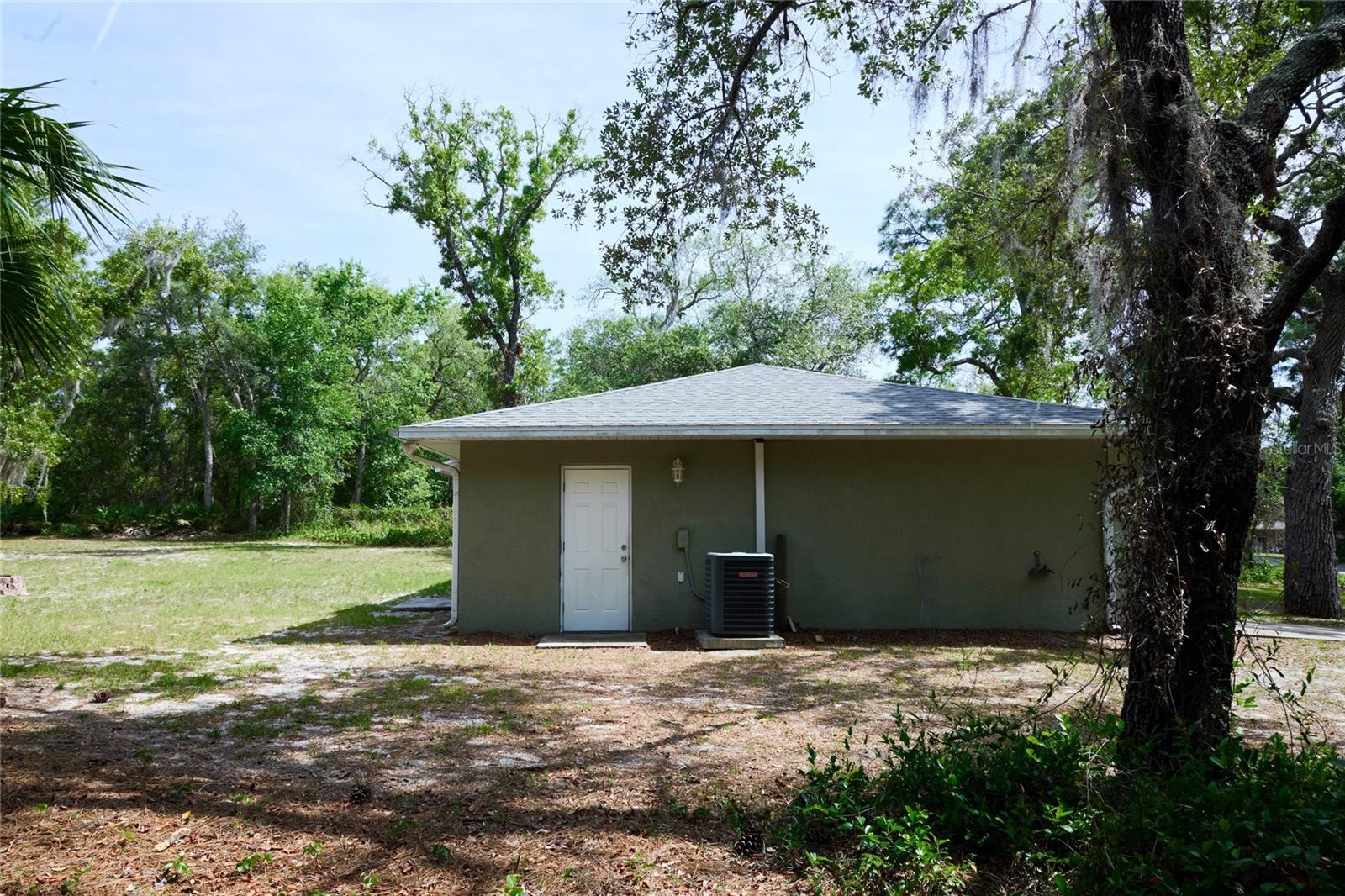 CAMPBELL WOODS - Residential