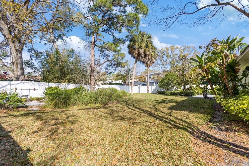 HESPERIDES MANOR - Residential