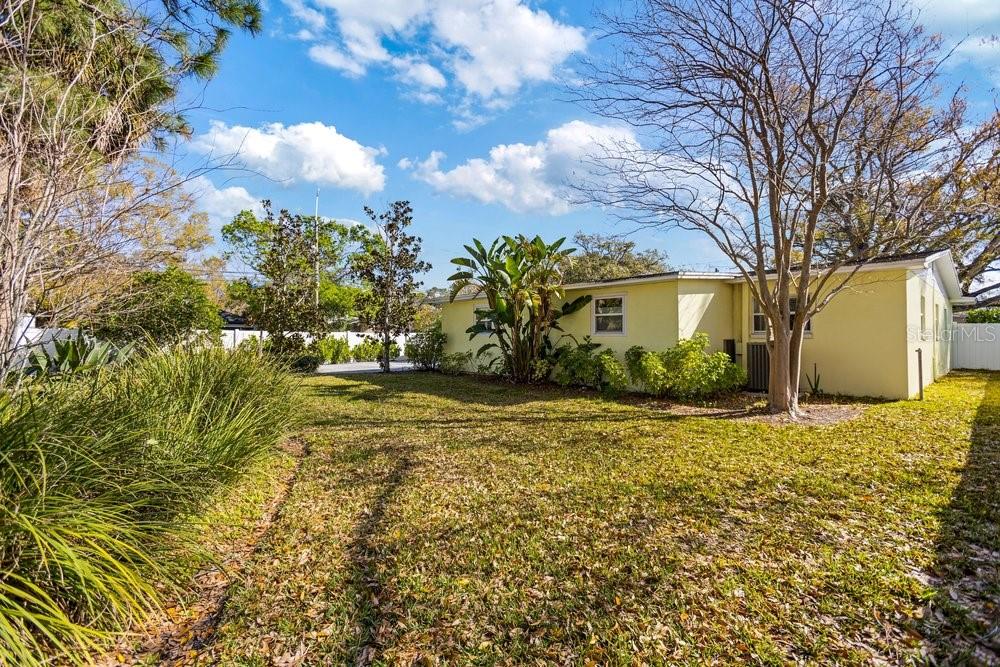 HESPERIDES MANOR - Residential