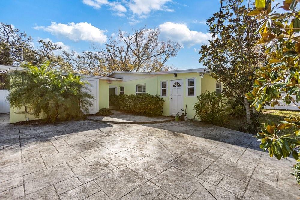 HESPERIDES MANOR - Residential