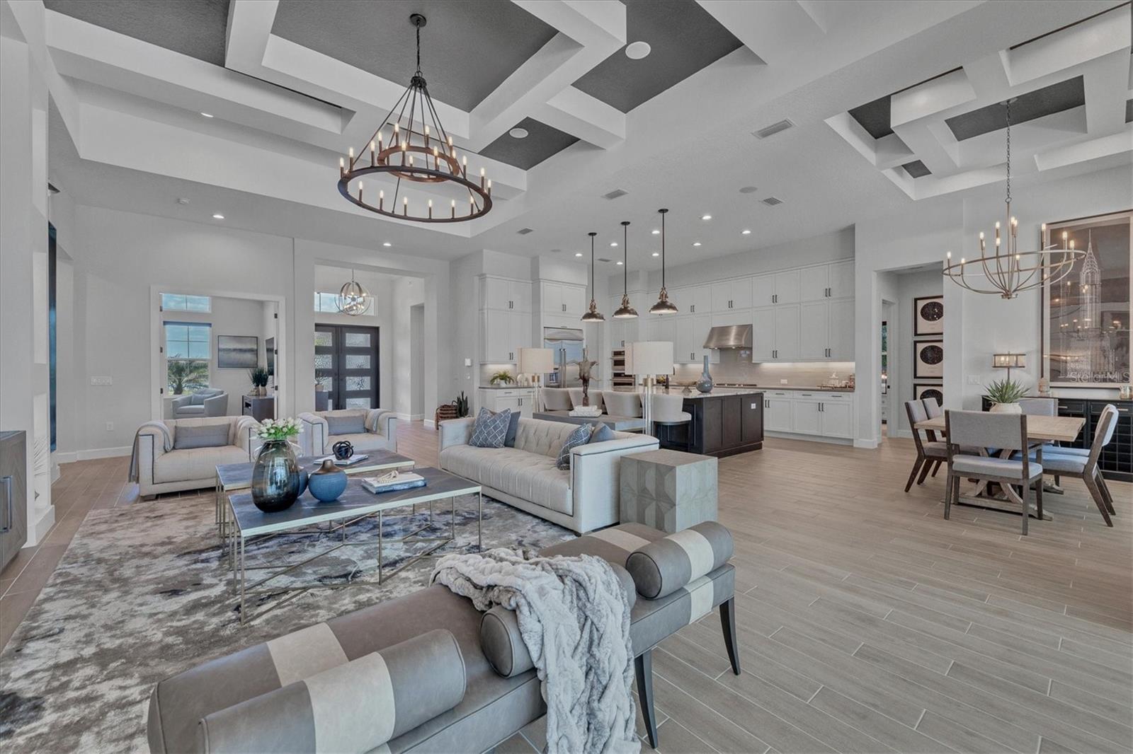 LAKE CLUB - Residential