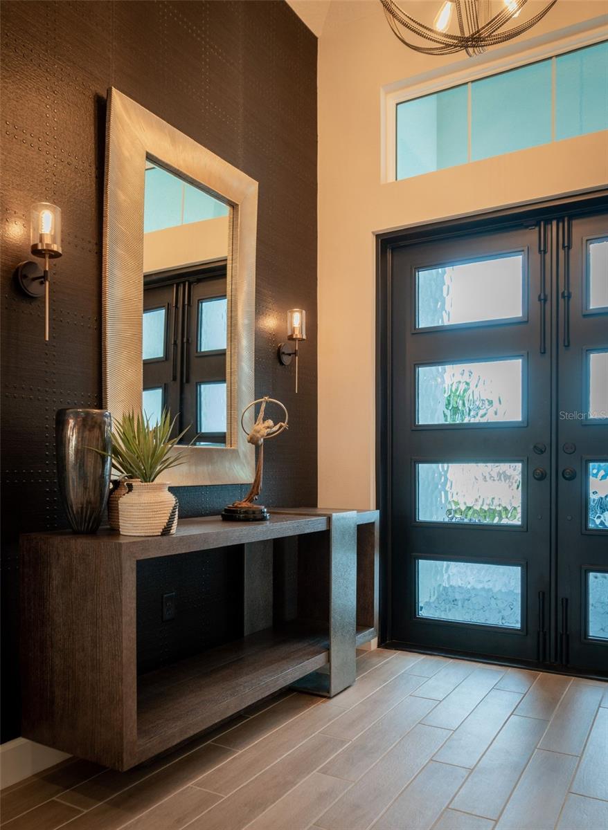 LAKE CLUB - Residential