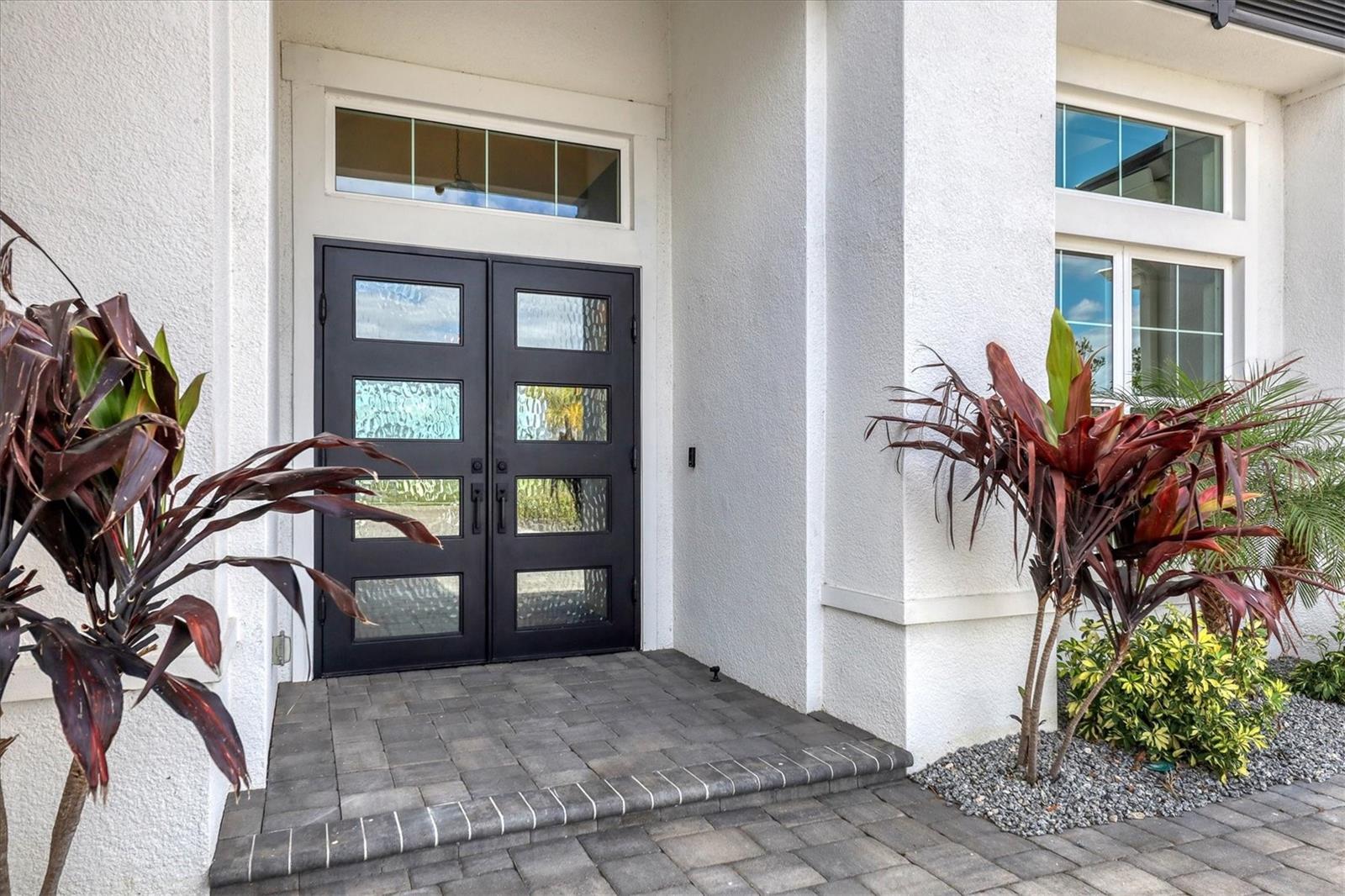 LAKE CLUB - Residential