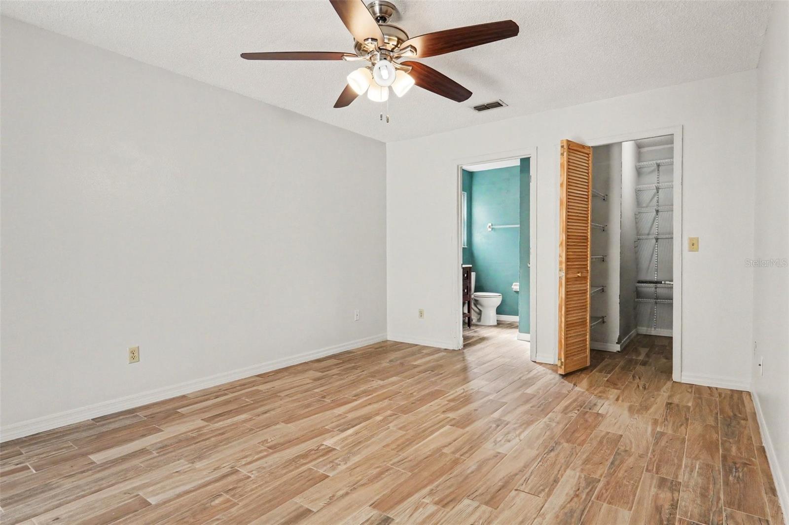 8625 REDSKIN COURT