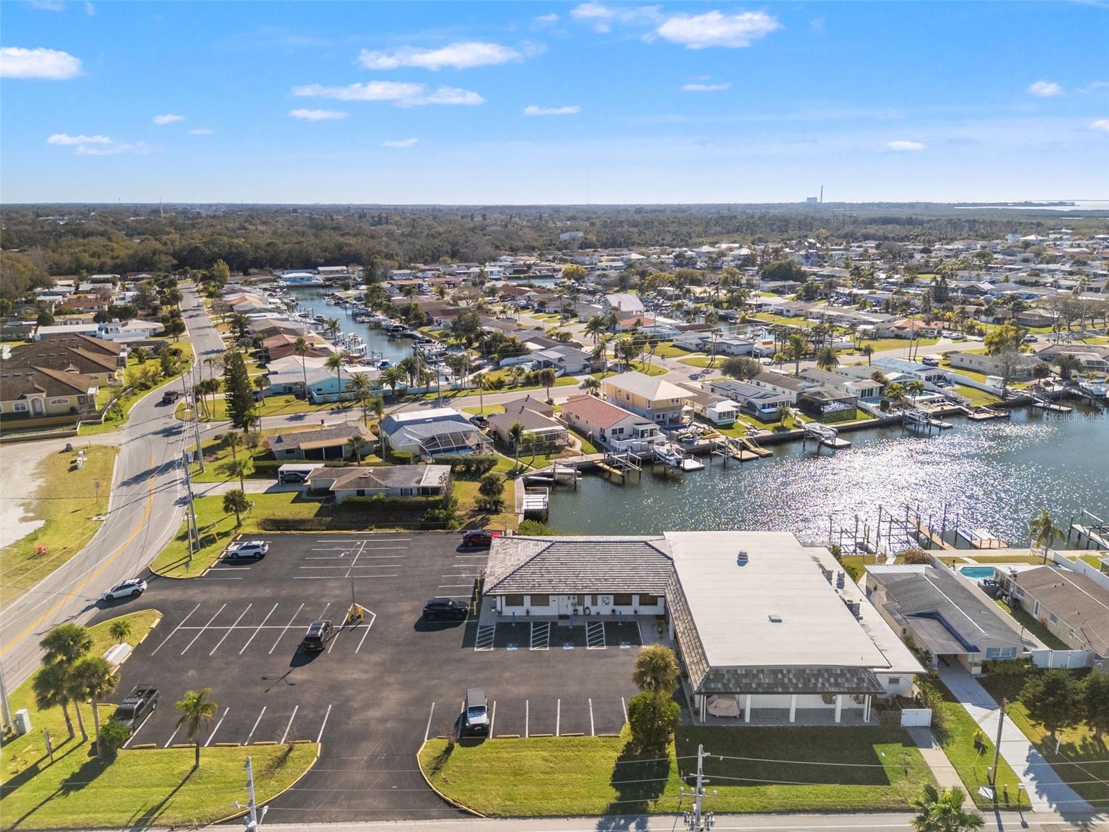 FLOR A MAR - Residential