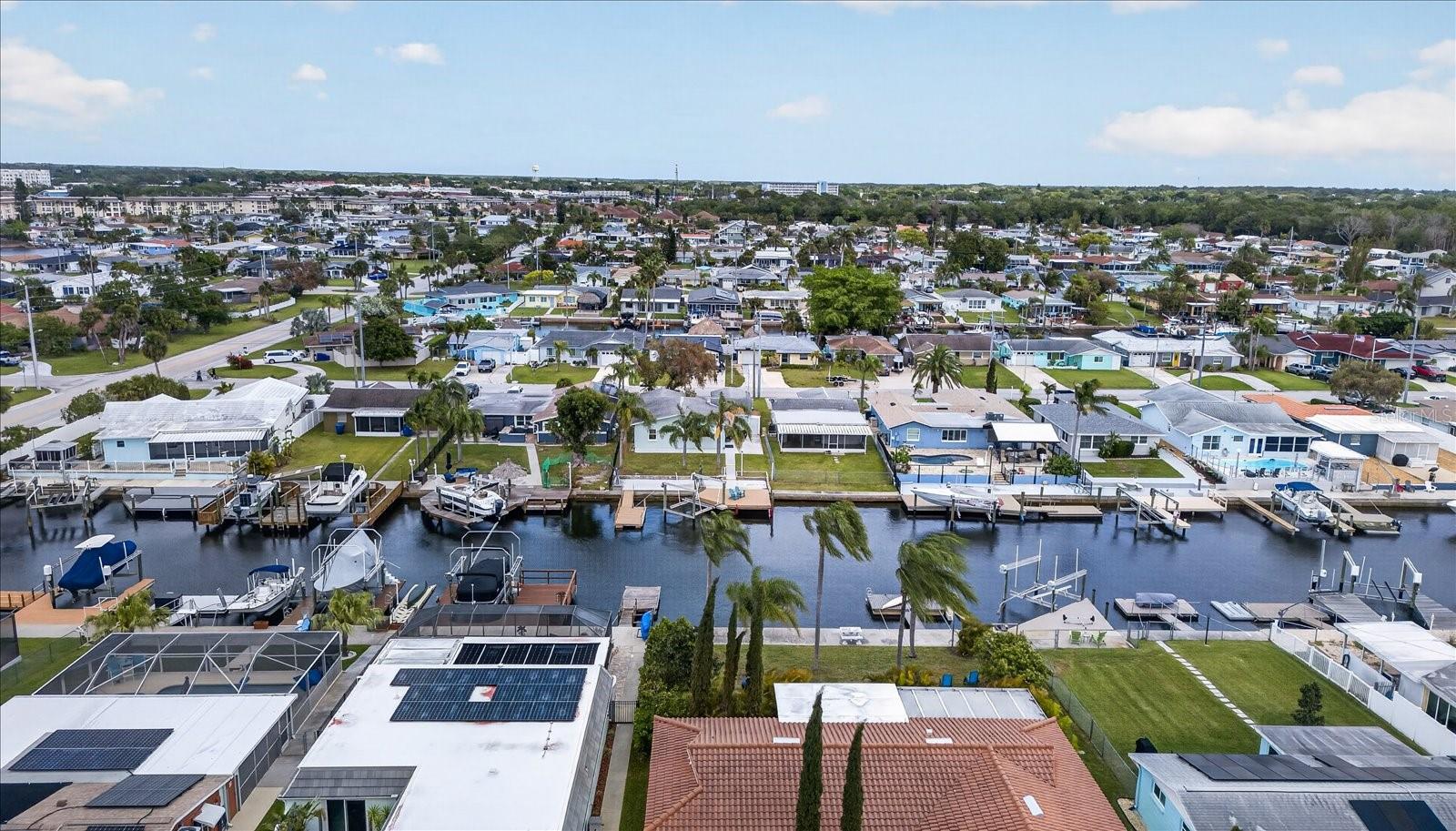 FLOR A MAR - Residential