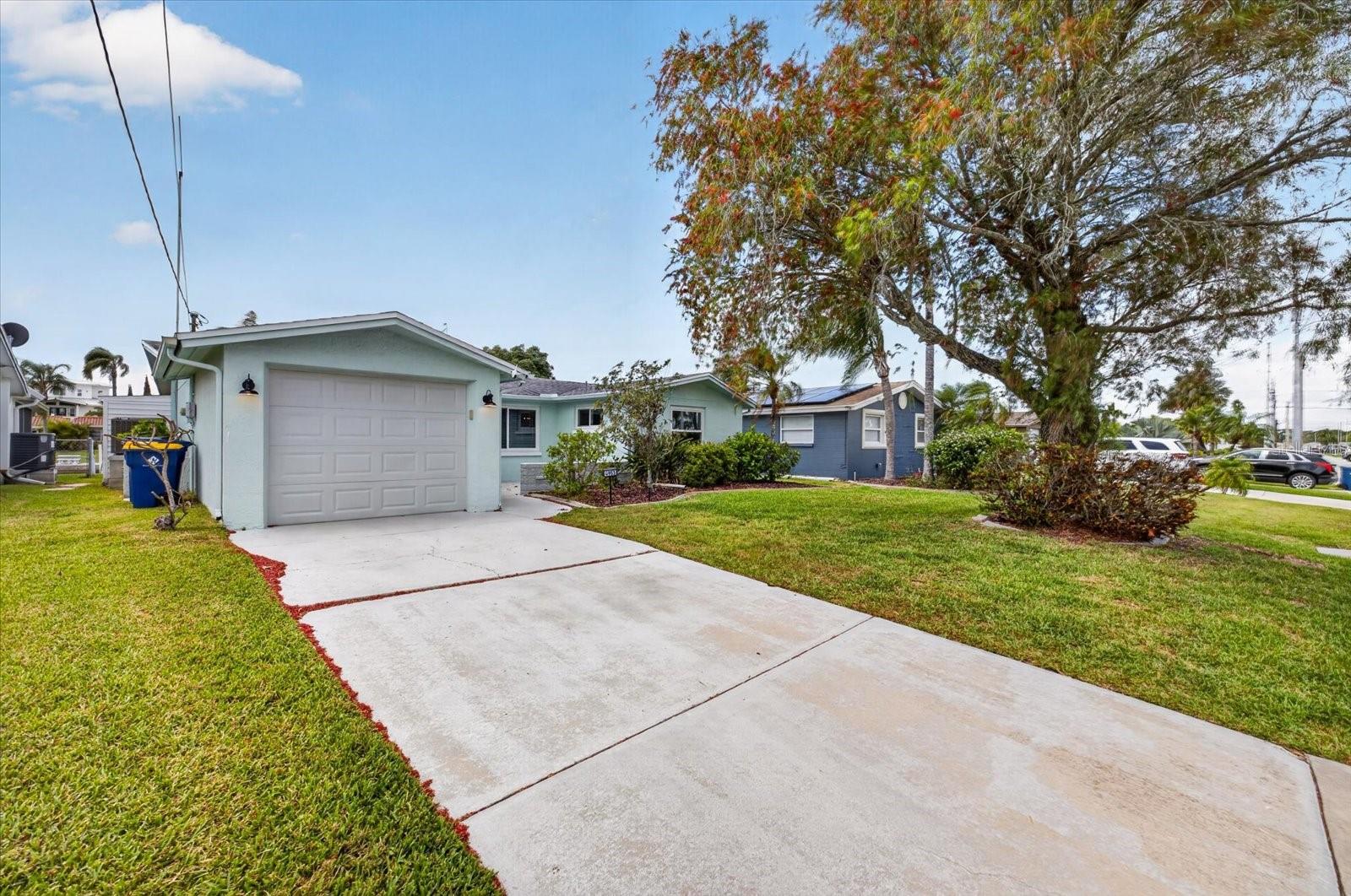 FLOR A MAR - Residential