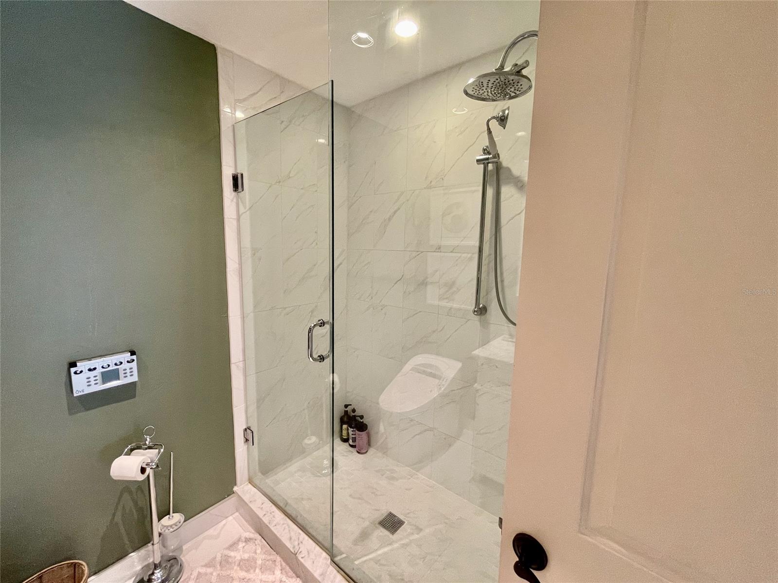 Brae Burn Unit 02 - Residential