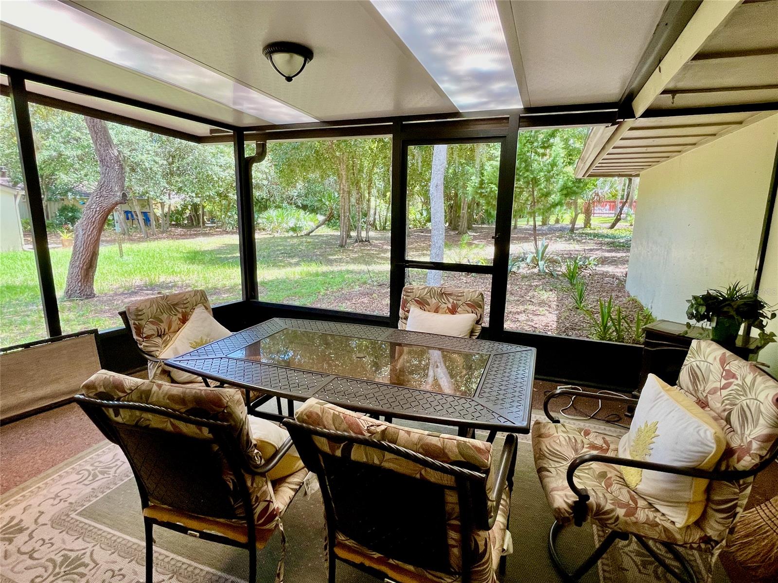 Brae Burn Unit 02 - Residential