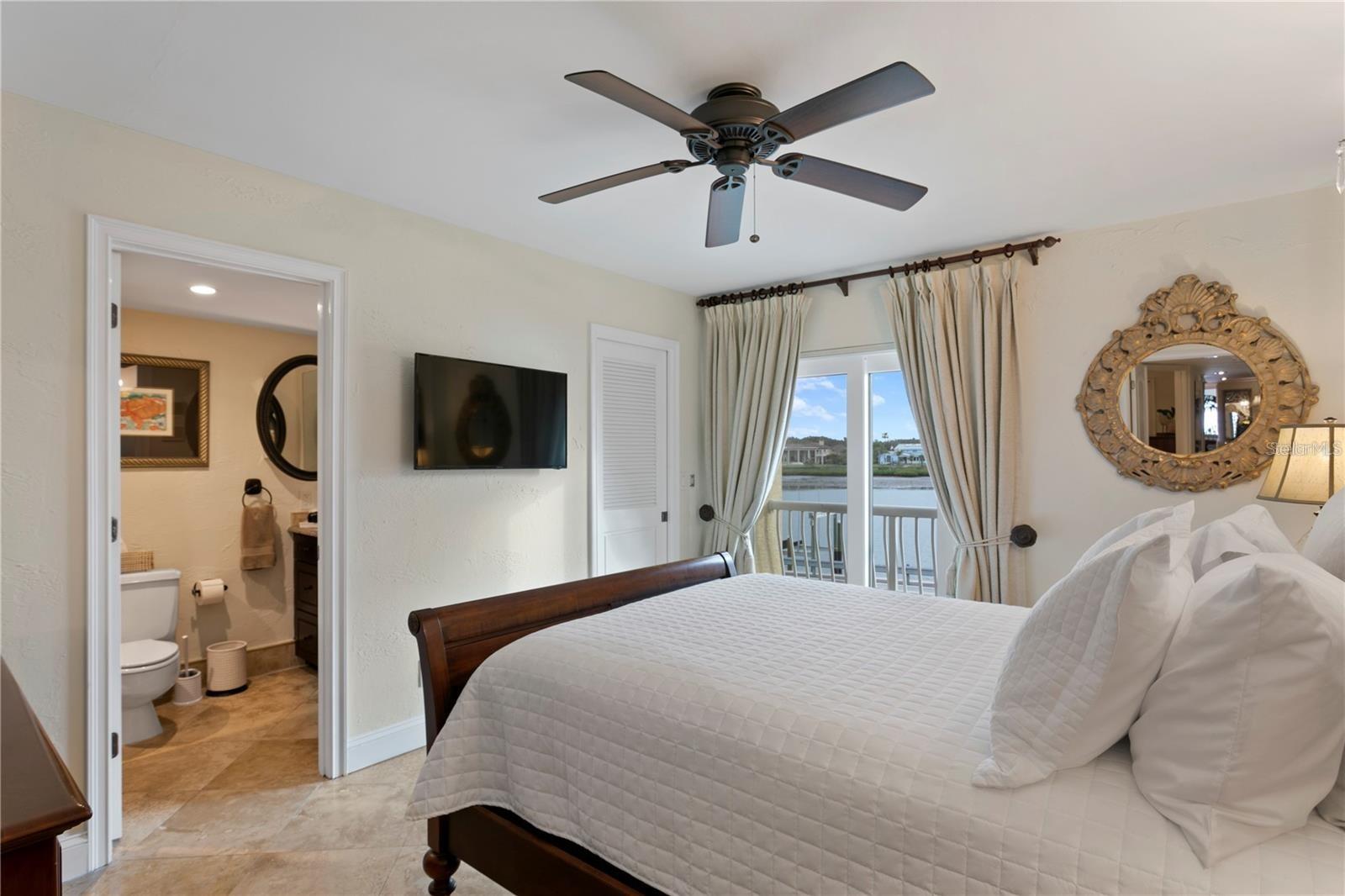 PIPERS III A CONDO - Residential
