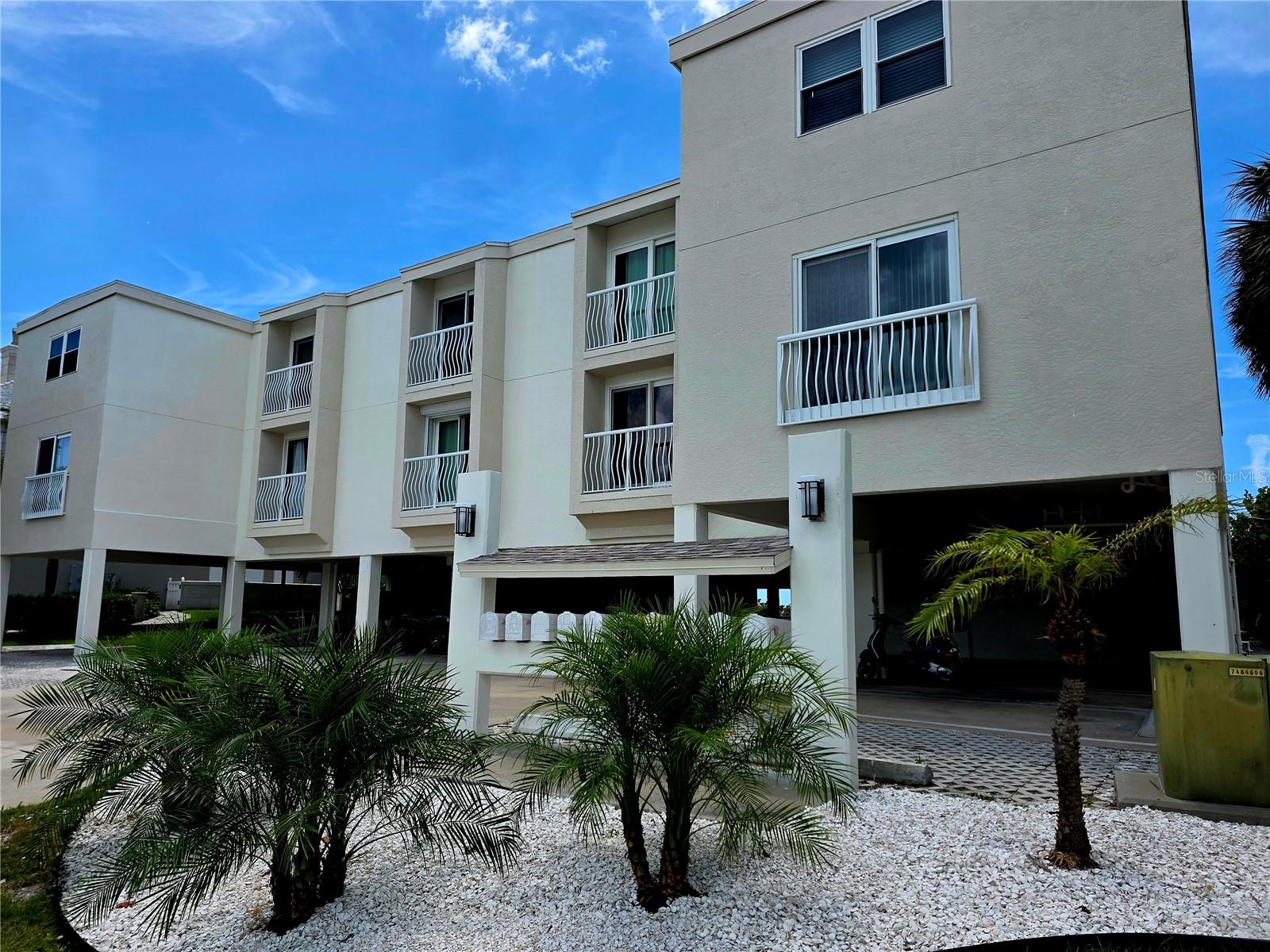 20204 GULF BOULEVARD 4