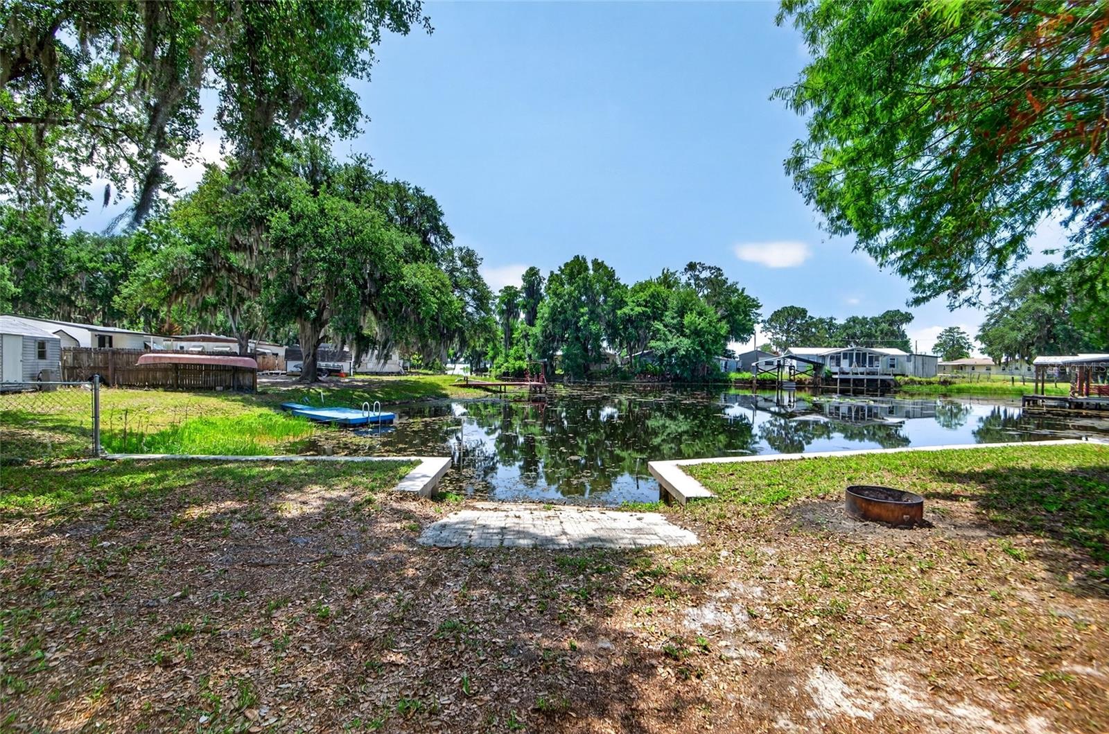 3424 WINDING LANE