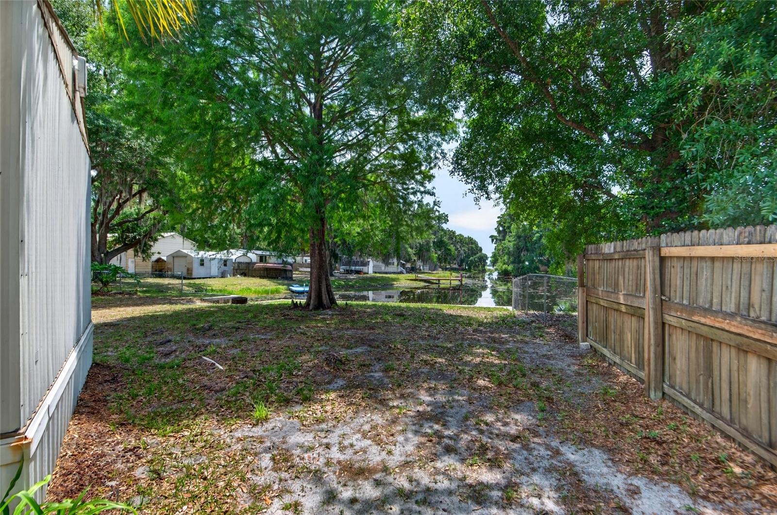 3424 WINDING LANE