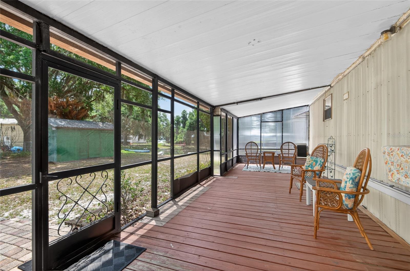 3424 WINDING LANE