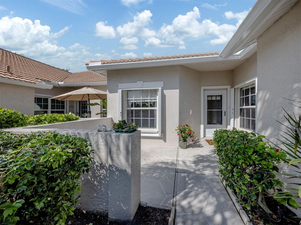 Photo of 688 Back Nine Drive, Venice, FL 34285 (MLS # A4676288)