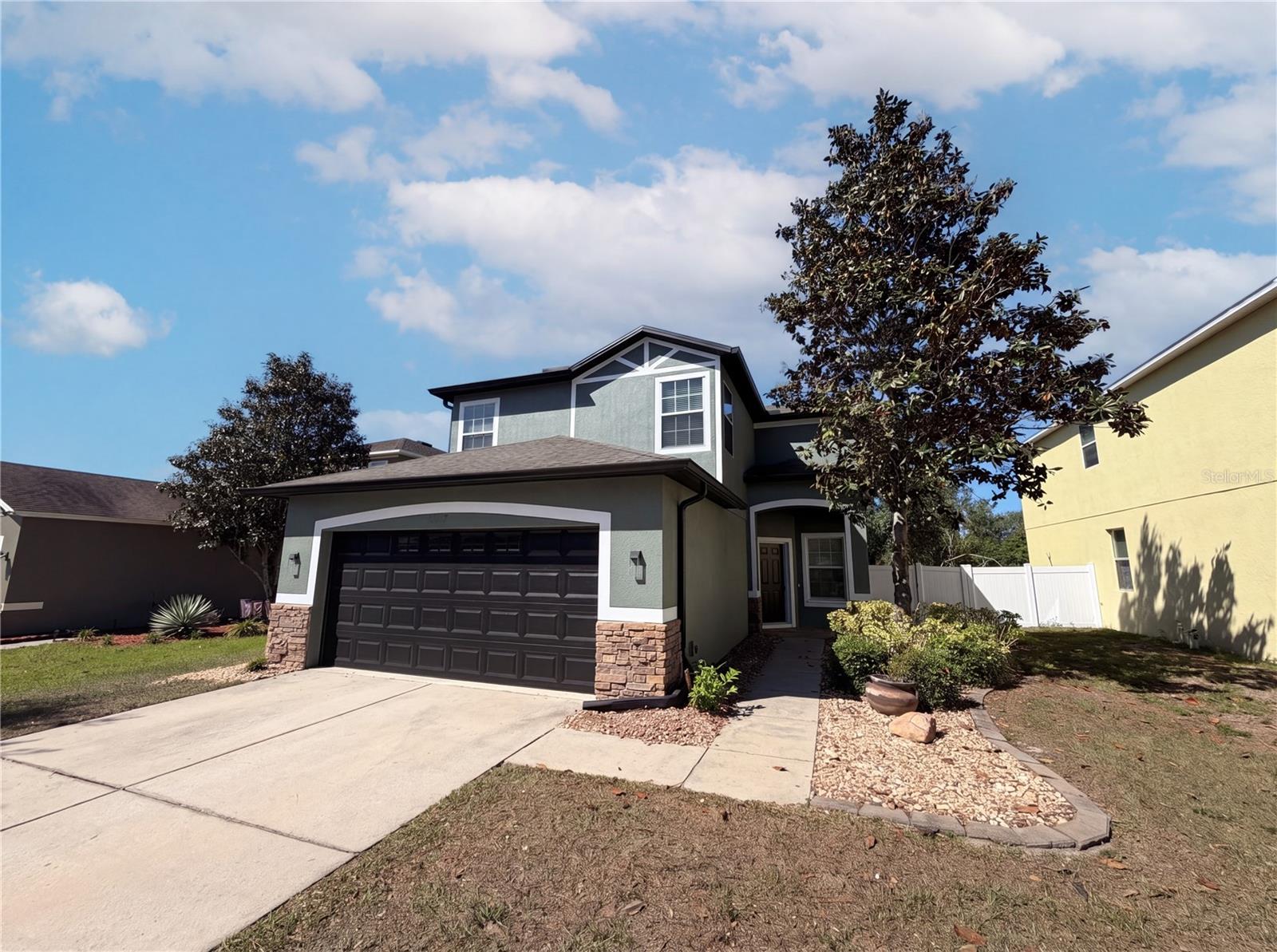 LONE STAR RANCH - Residential