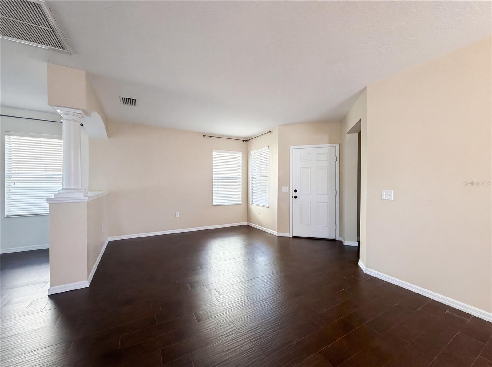 LONE STAR RANCH - Residential