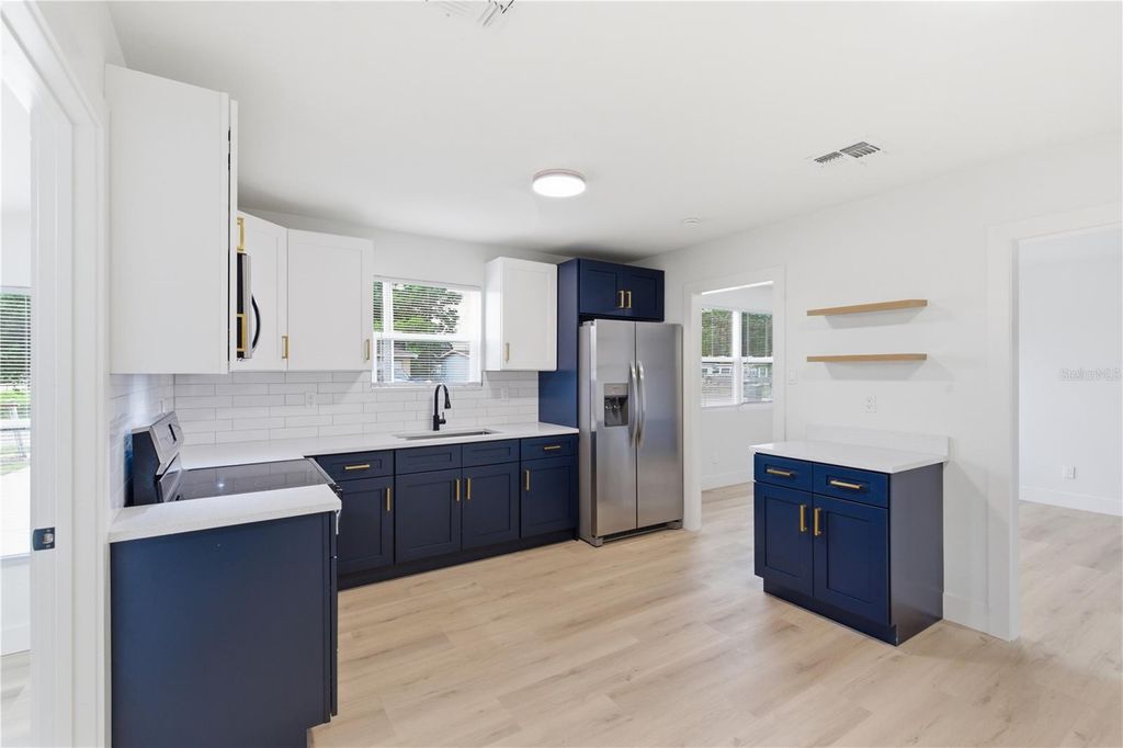 Photo of 7924 Dahlia Avenue, Tampa, FL 33619 (MLS # TB8513465)