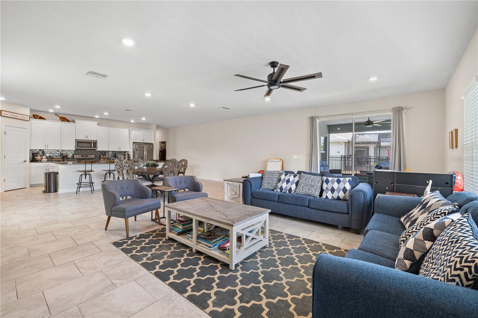 STOREY PK-PCL L PH 4 - Residential