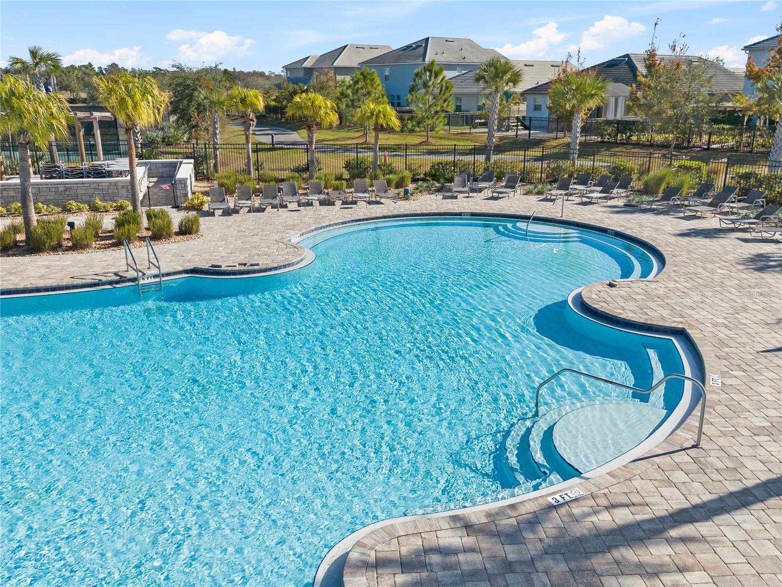 STOREY PK-PCL L PH 4 - Residential