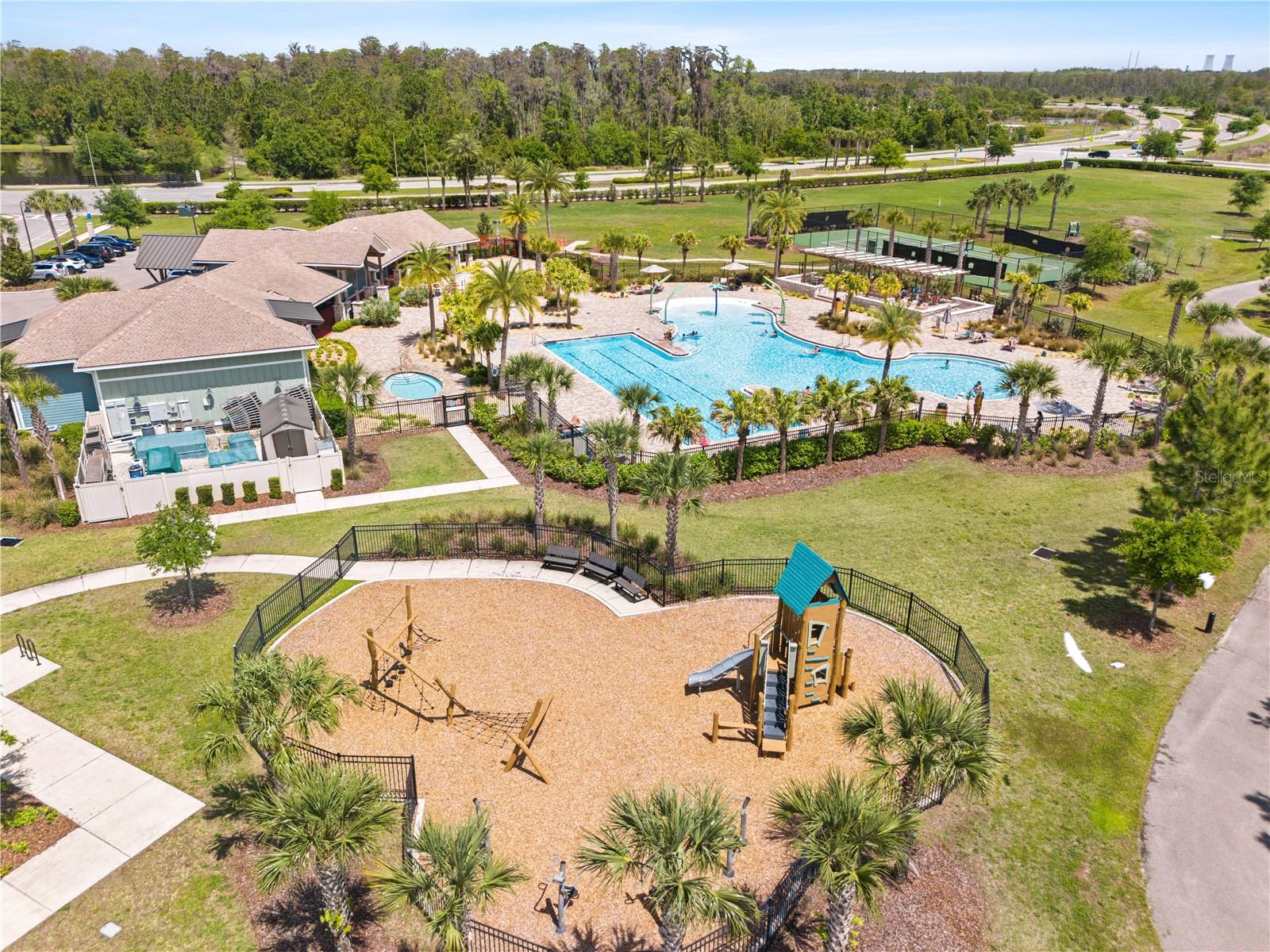 STOREY PK-PCL L PH 4 - Residential