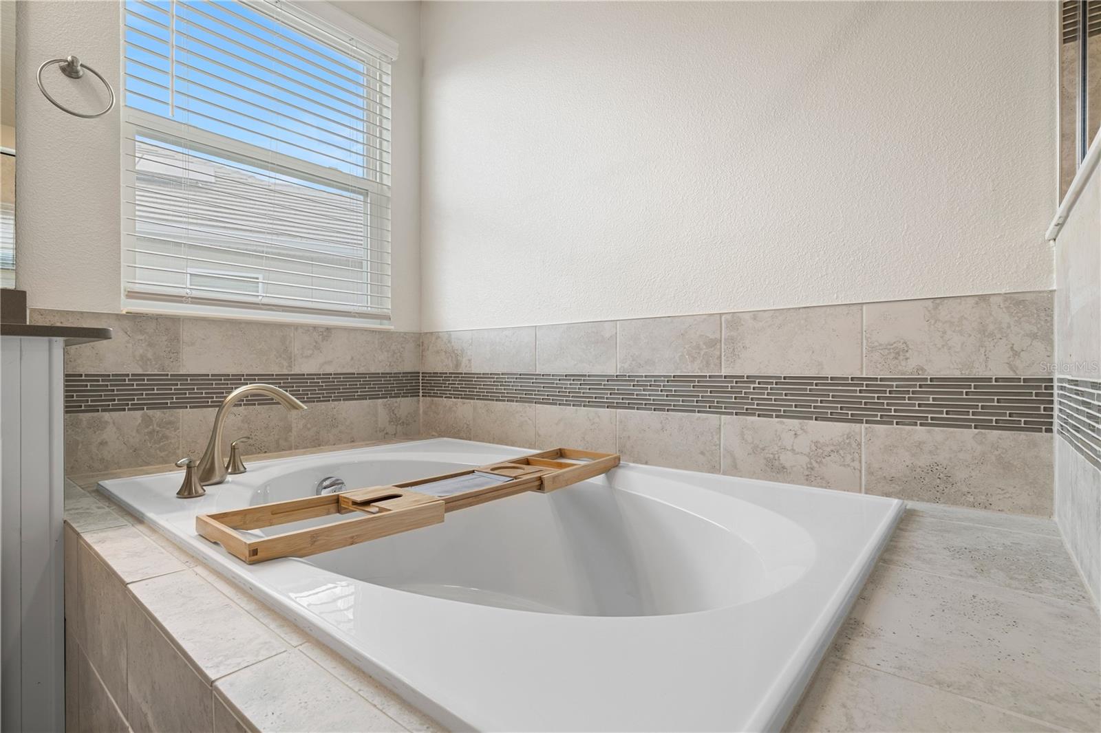 STOREY PK-PCL L PH 4 - Residential