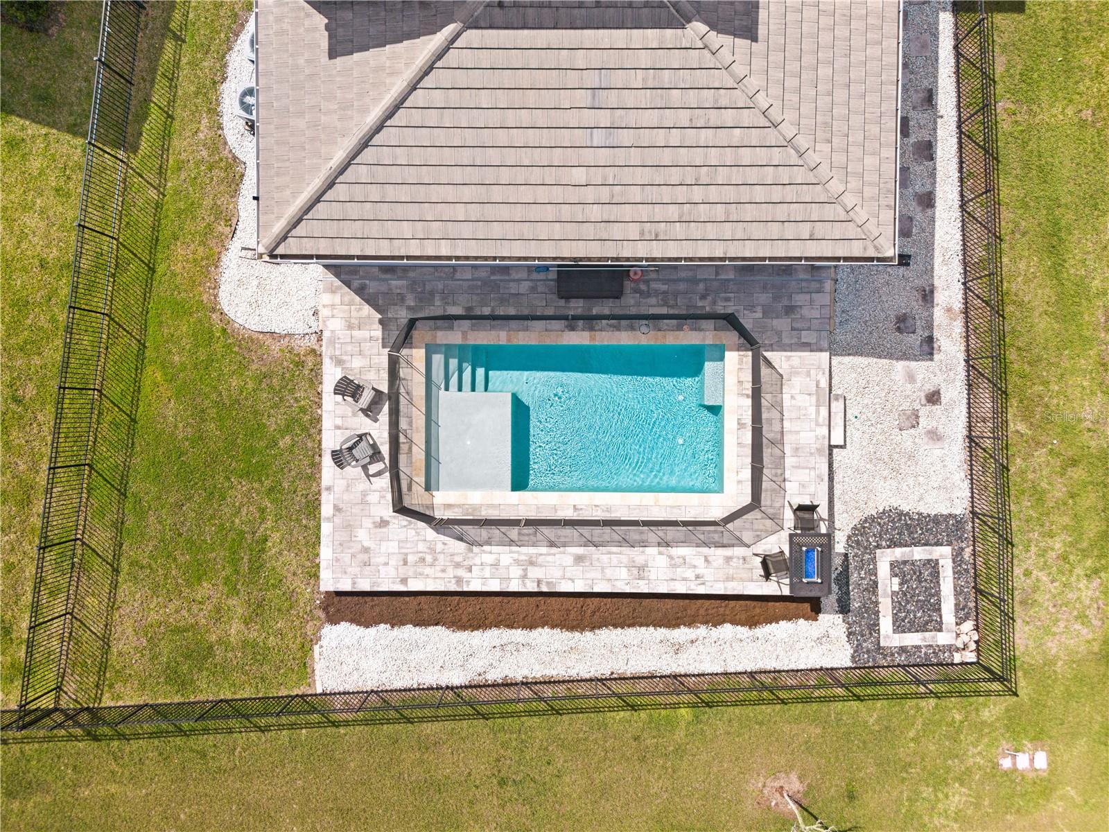 STOREY PK-PCL L PH 4 - Residential