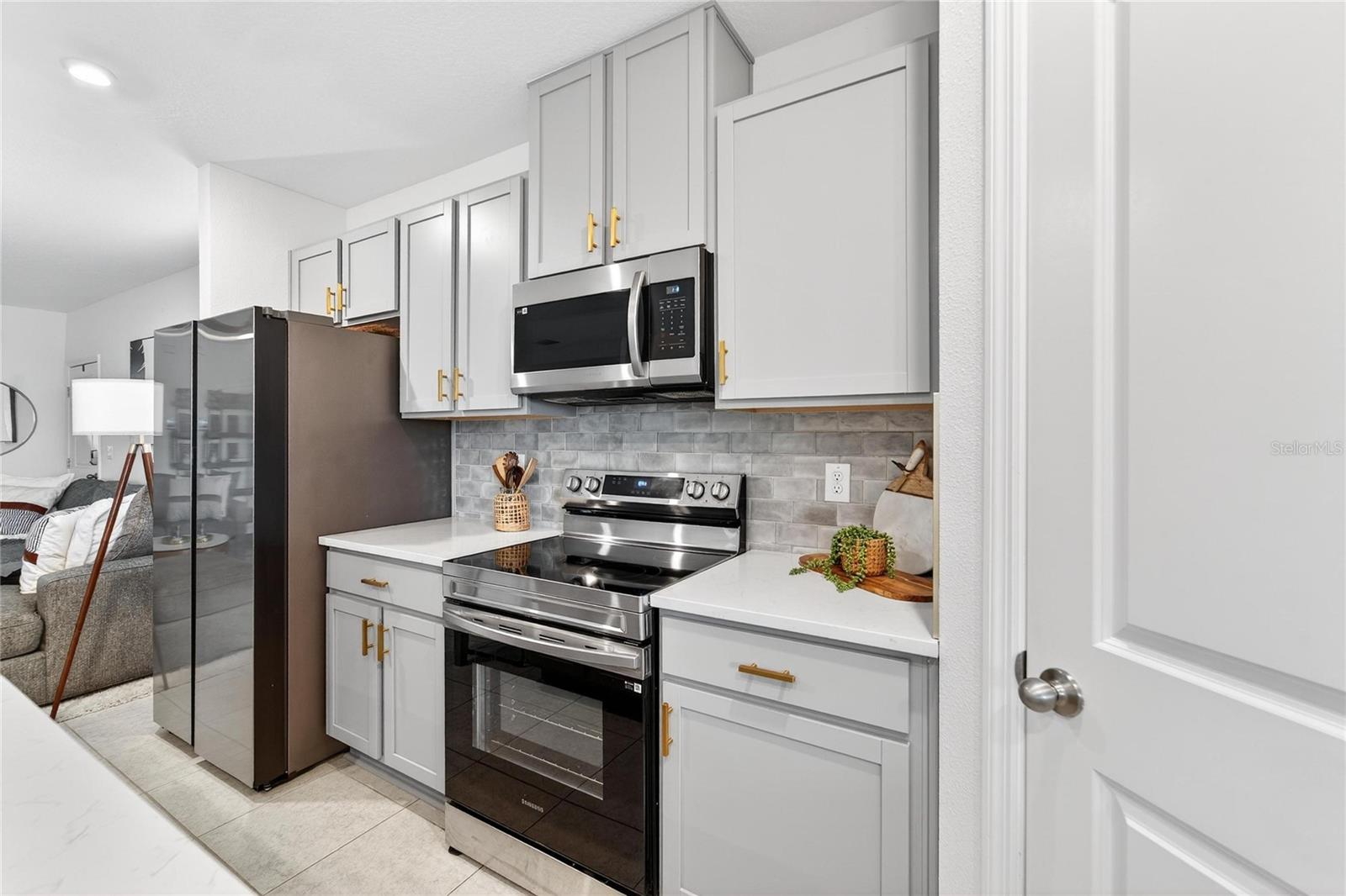 MIRADA PRCL 7 - Residential Lease