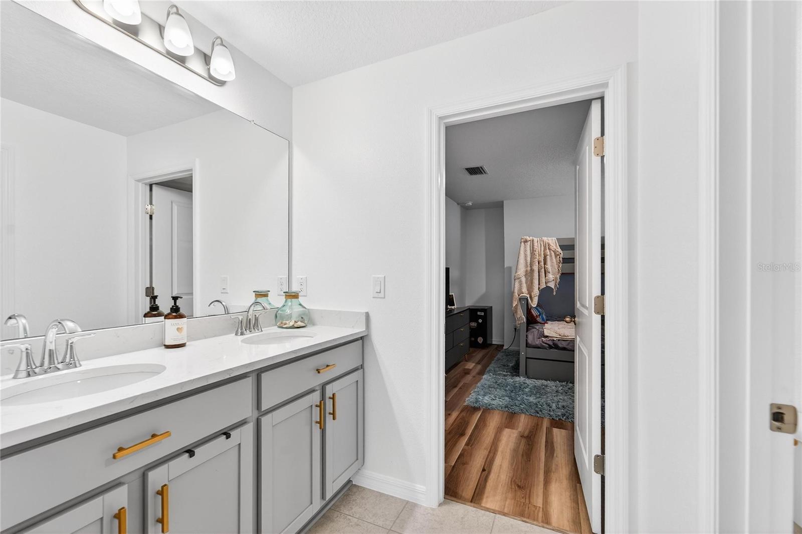 MIRADA PRCL 7 - Residential Lease