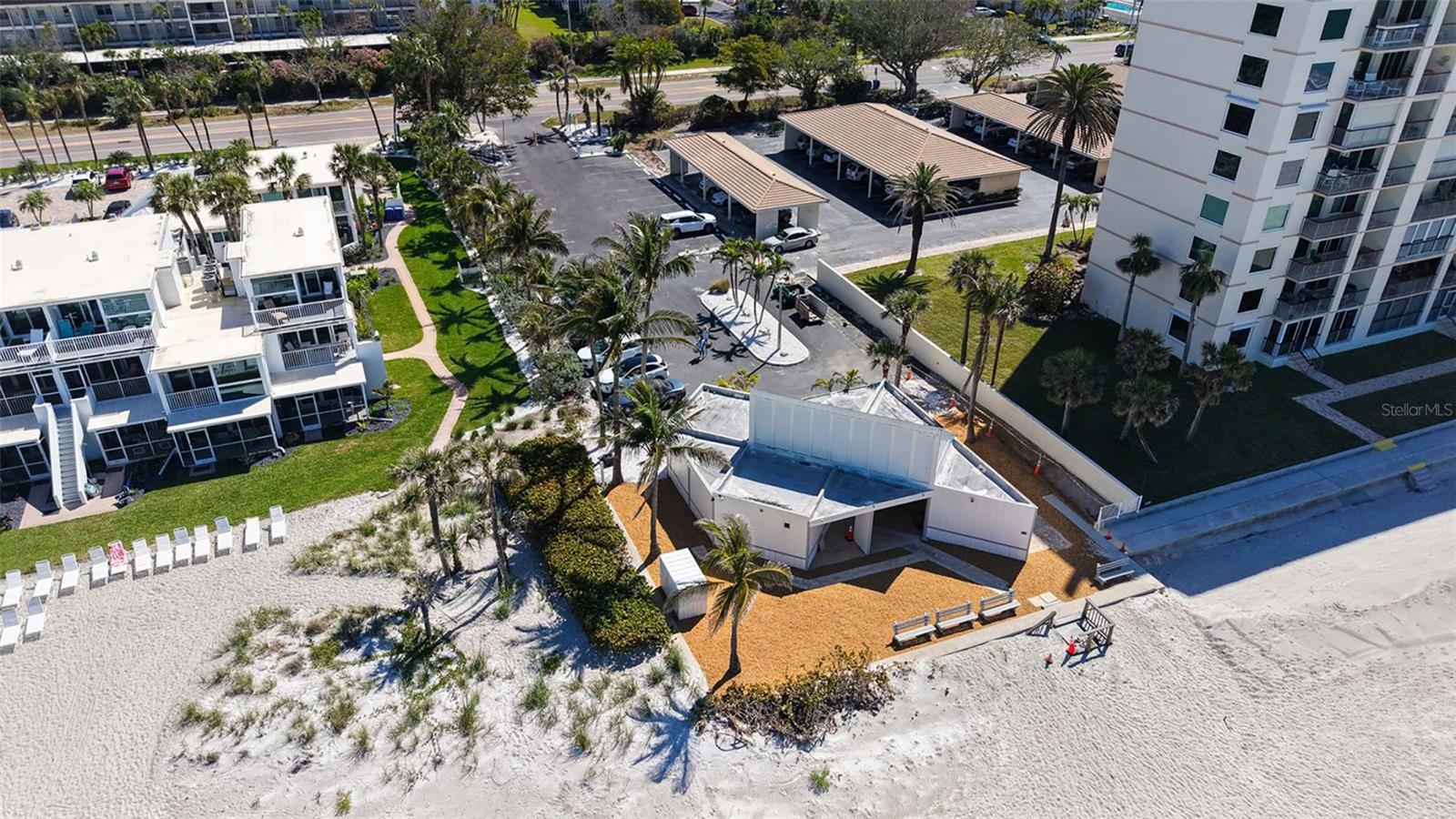 LONGBOAT HARBOUR - Residential