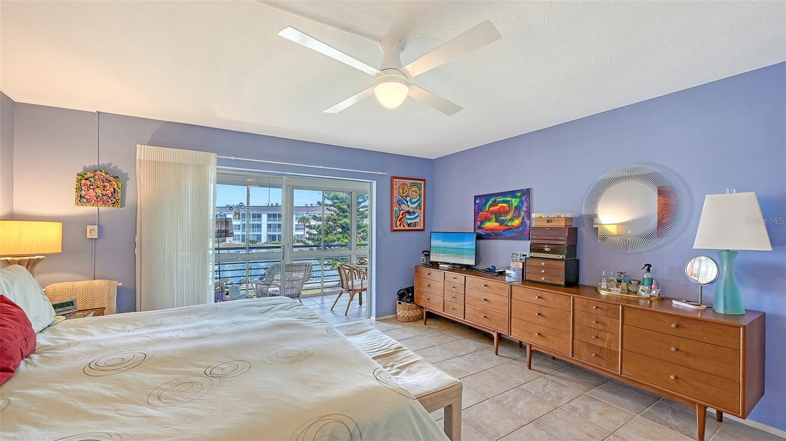 LONGBOAT HARBOUR - Residential