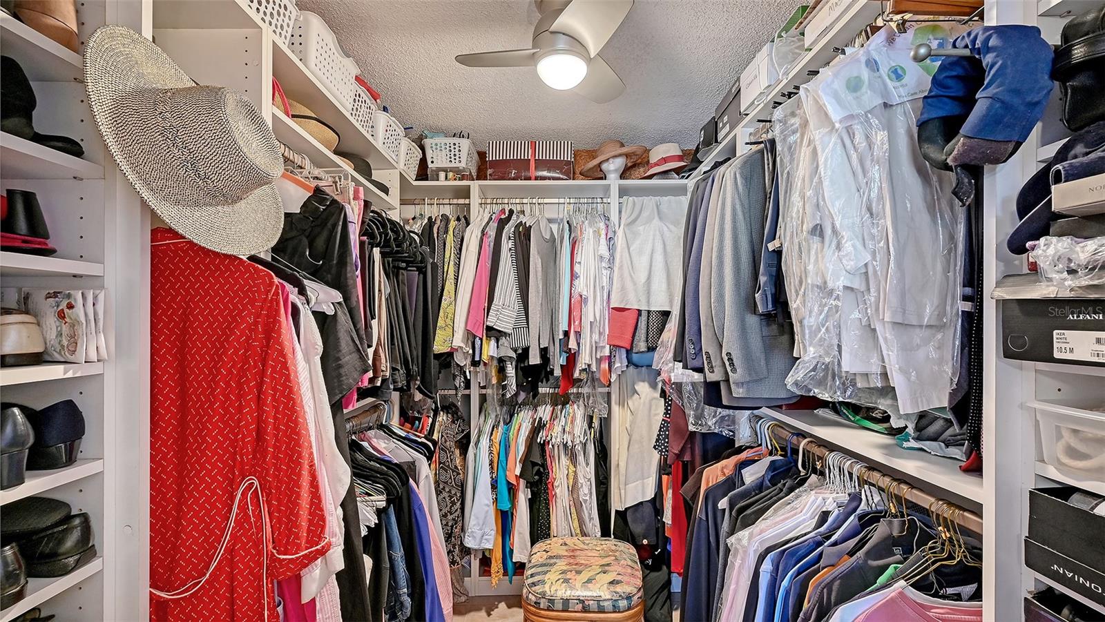 LONGBOAT HARBOUR - Residential