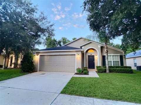 Photo of 655 Scrub Jay Way, Davenport, FL 33896 (MLS # G5116949)