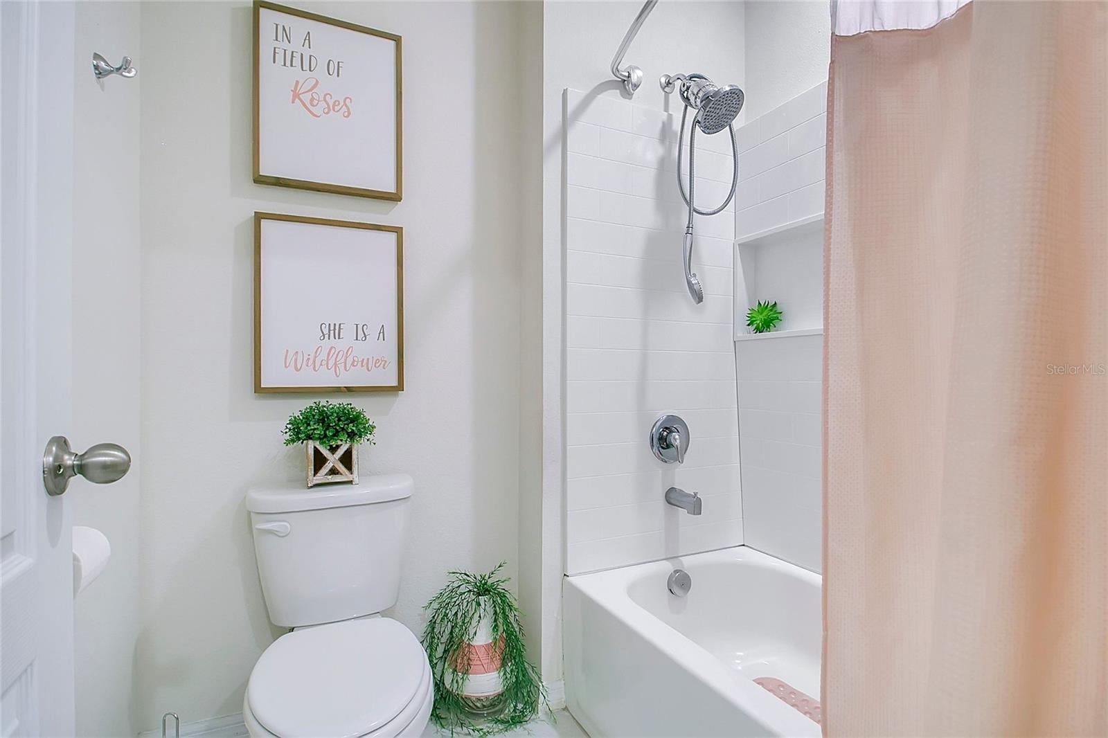 EASTGROVE - Residential