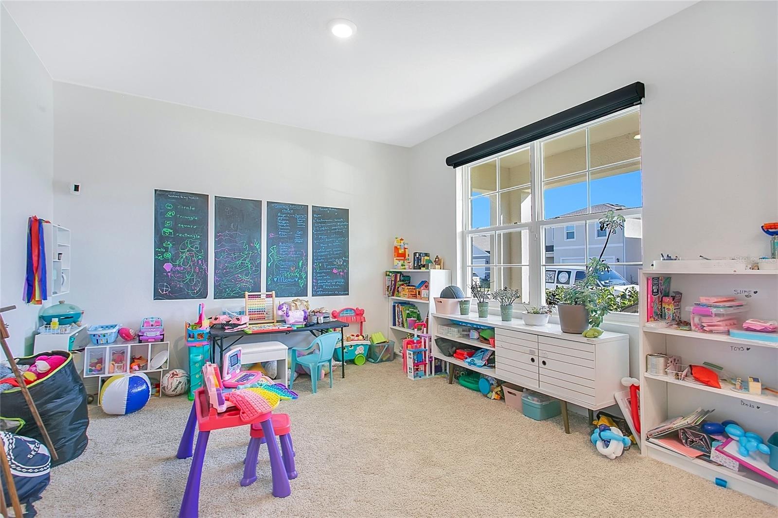 EASTGROVE - Residential