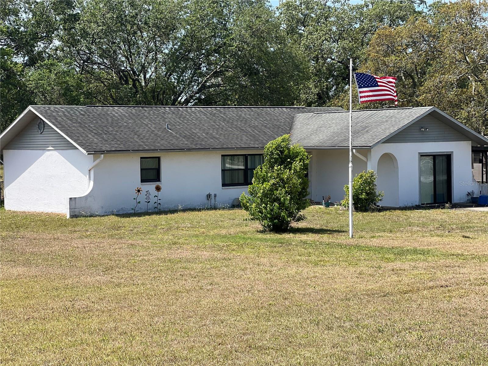 This quaint 2 bedroom 2 bathroom home is perfect for anyone looking for peaceful quiet neighborhood. You get the best of both worlds with this rental. Country living in the city! Don't forget to walk through the sliding glass door to the relaxing lanai where you can sit comfortably, watch the birds, and stay out of the Florida heat this summer in your very private oasis!
$1700 a month plus utilities
NO PETS
NO SMOKING
ALL APPLICANTS MUST PASS CREDIT CHECK
*If qualified applicant is accepted renter will have to pay 1st month, Last month, and deposit of $1700 prior to moving into the property.