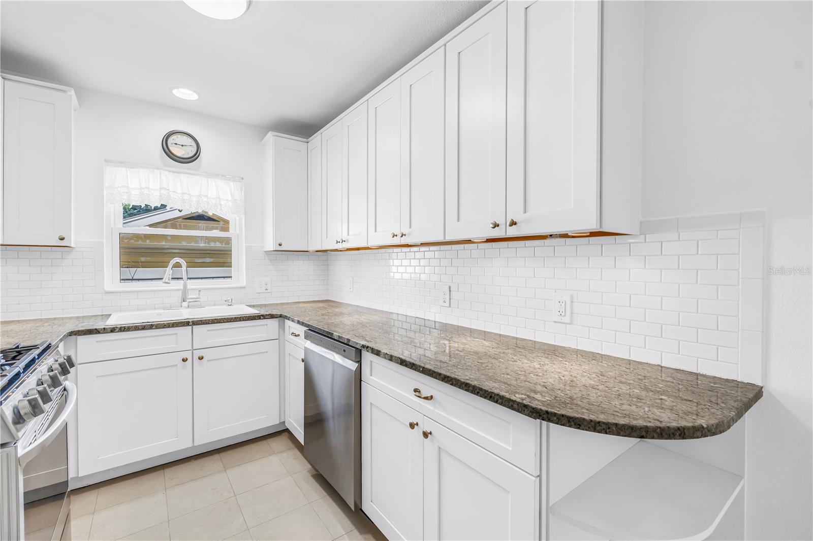 BAYVIEW ADD - Residential