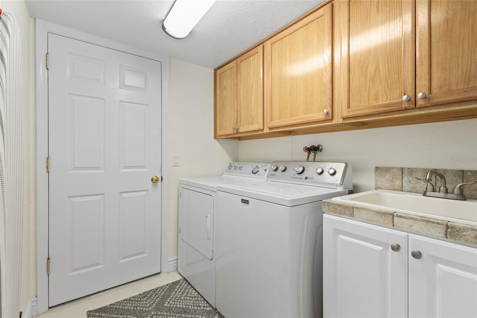 HAWTHORN PARK PH I - Residential