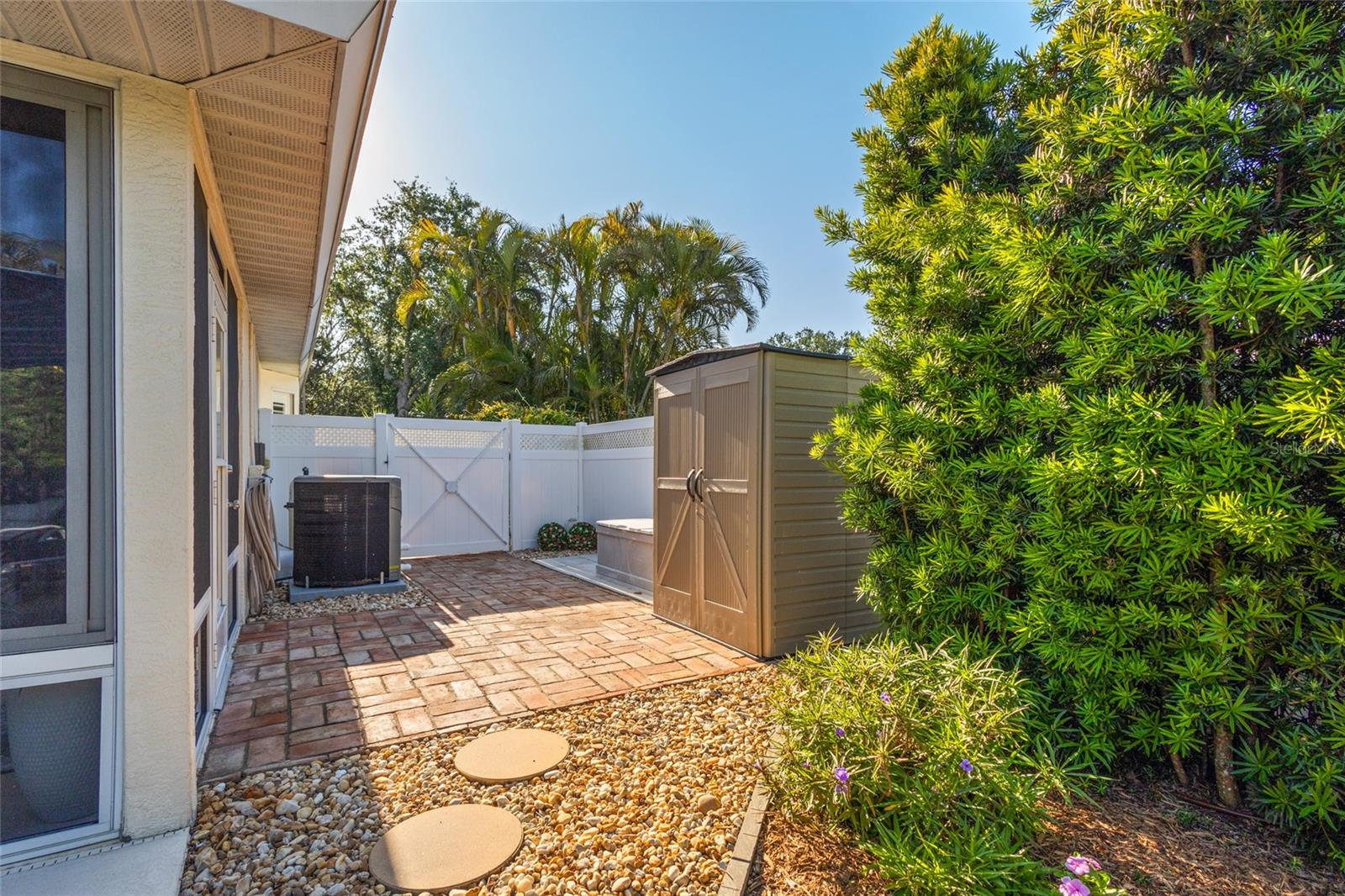 HAWTHORN PARK PH I - Residential