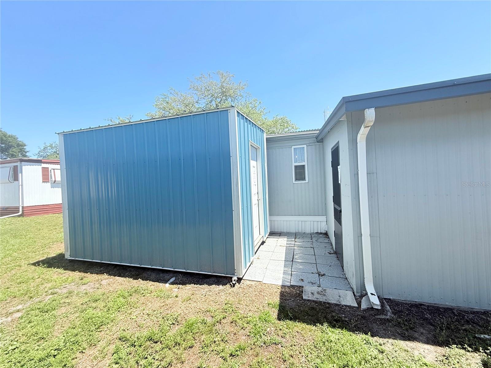 SLEEPY HOLLOW MOBILE ESTATES - Residential